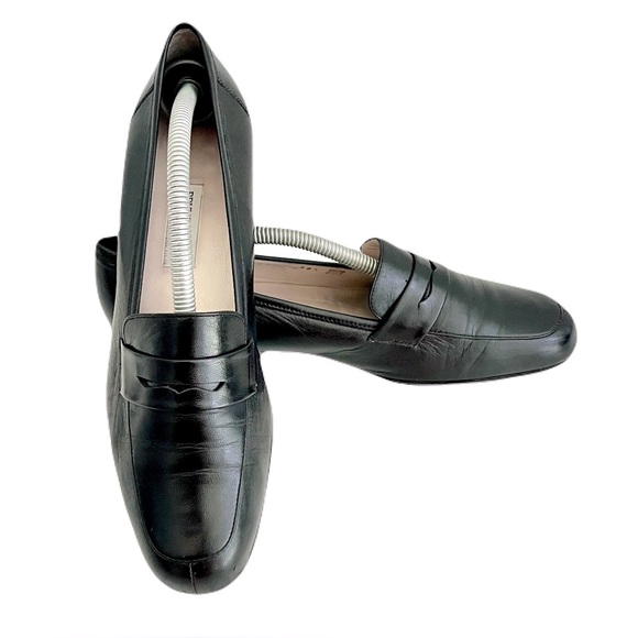Vintage Bruno Magli Black Leather Penny Loafers, Size 38.5 - Picture 1 of 8
